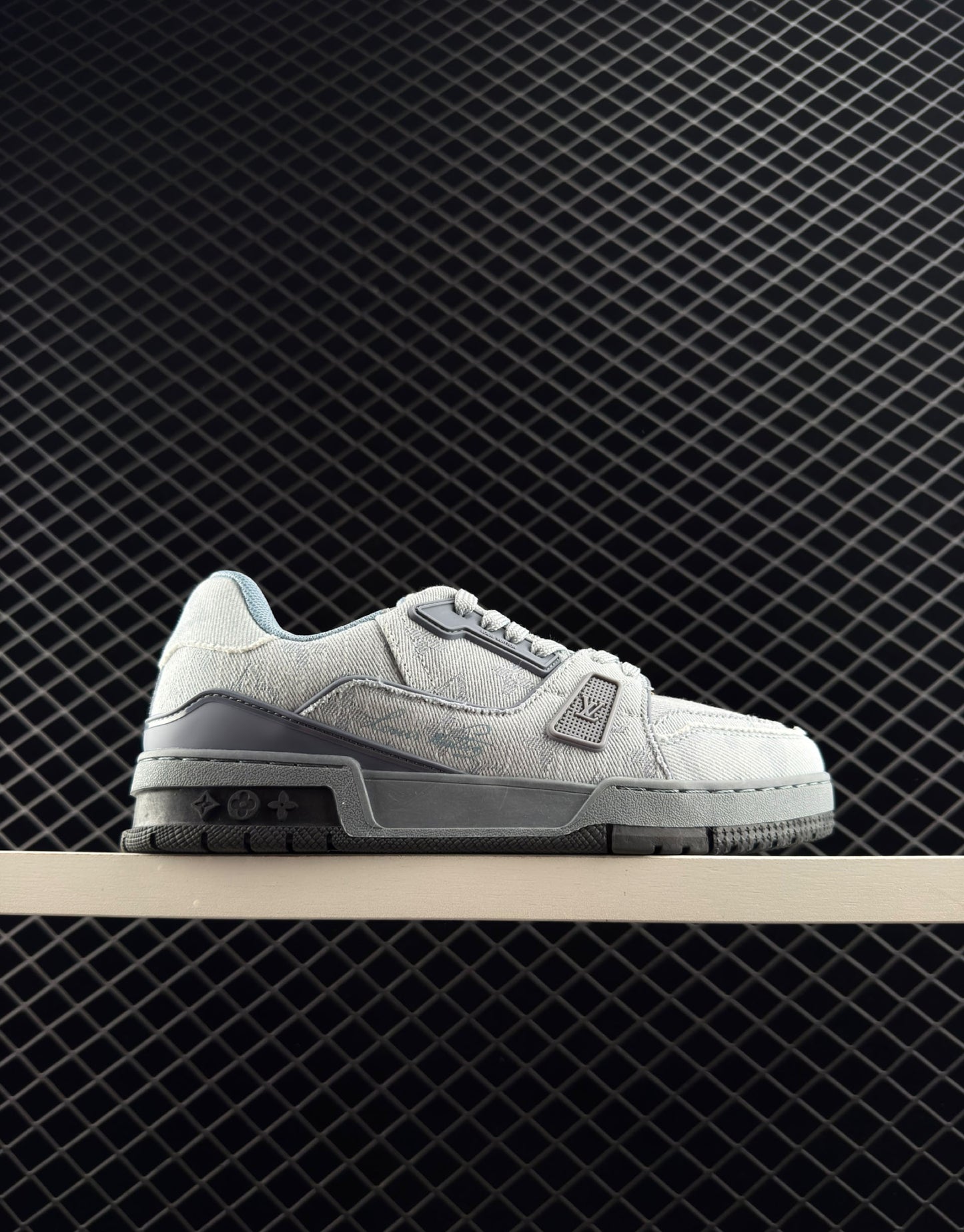 Louis Vuitton Low-top Lace-up Sneakers