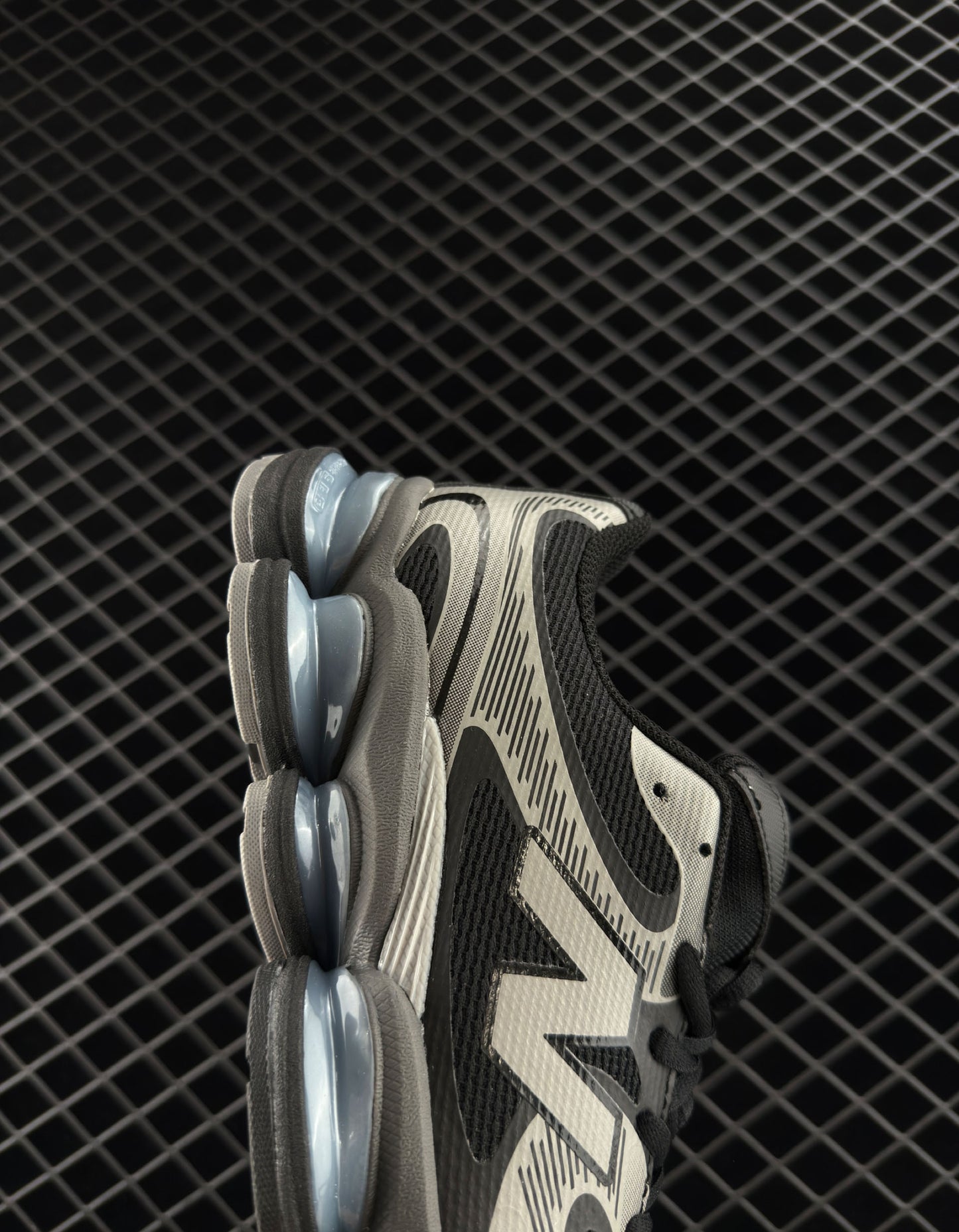 New Balance Fashionable And Versatile Low-top Running Shoes