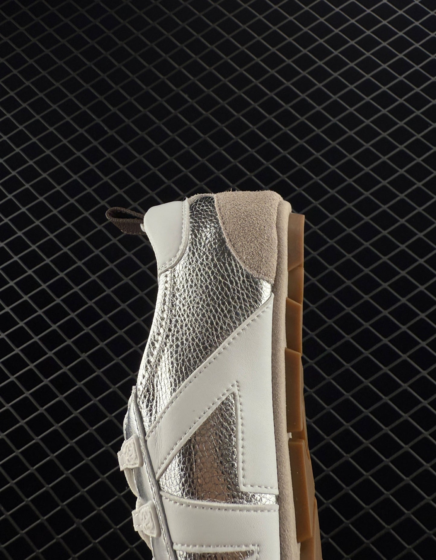 Louis Vuitton sheepskin round toe lace-up ballet style women's low-top casual shoes