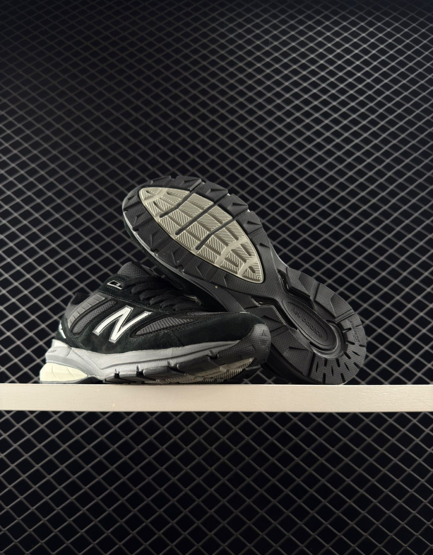 New Balance Classic Retro Black Sneakers