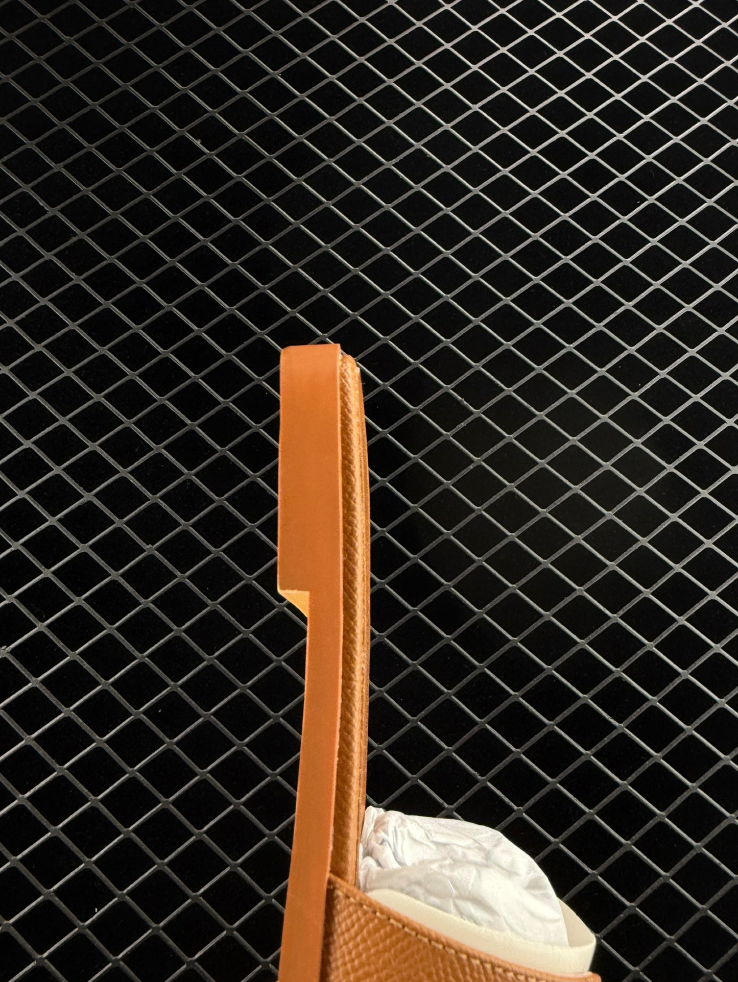 Hermes Vacation Home Essentials Flat Slippers with Large Soles