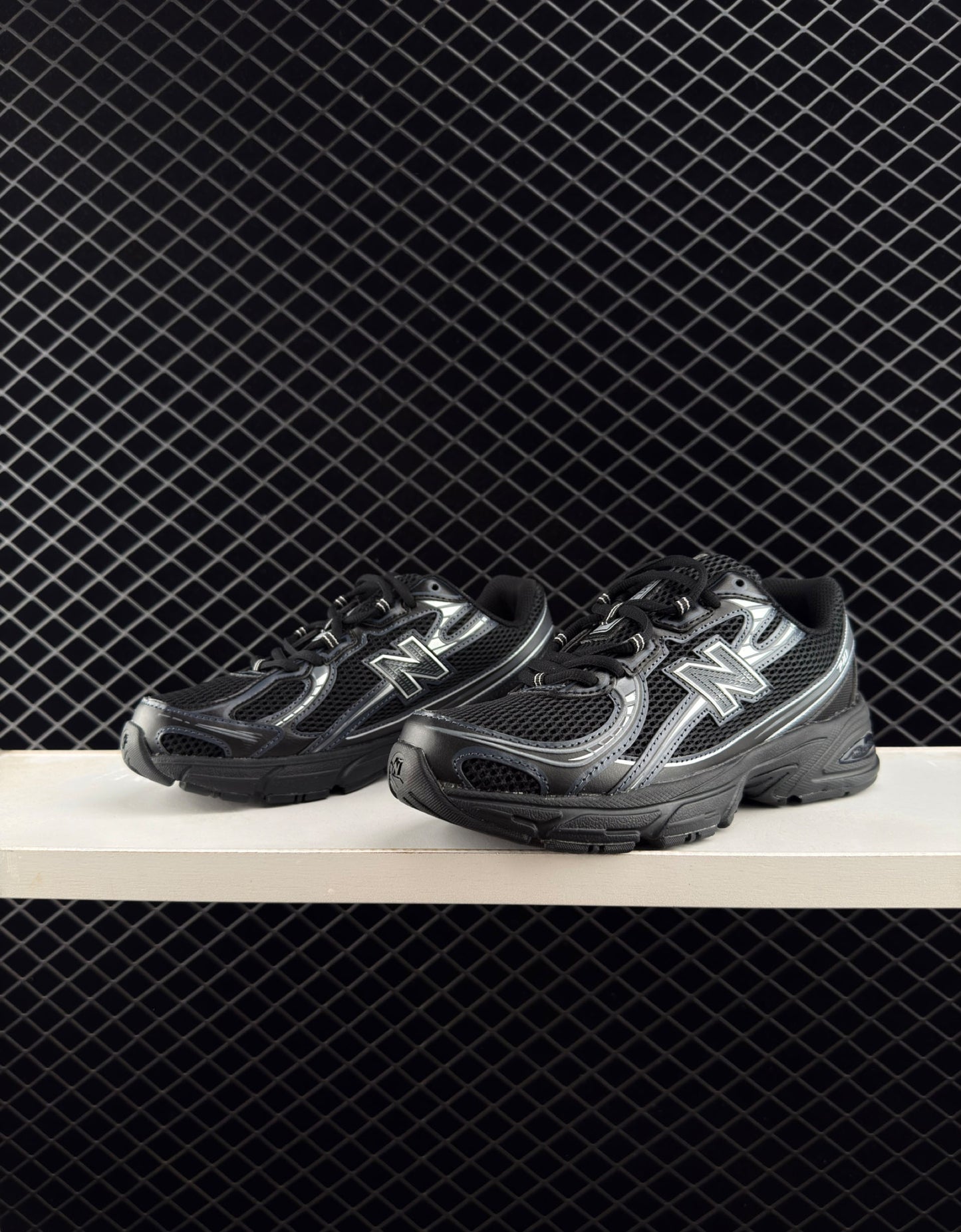 New Balance Second-hand Running Shoes Trendy Men's and Women's Sports Shoes