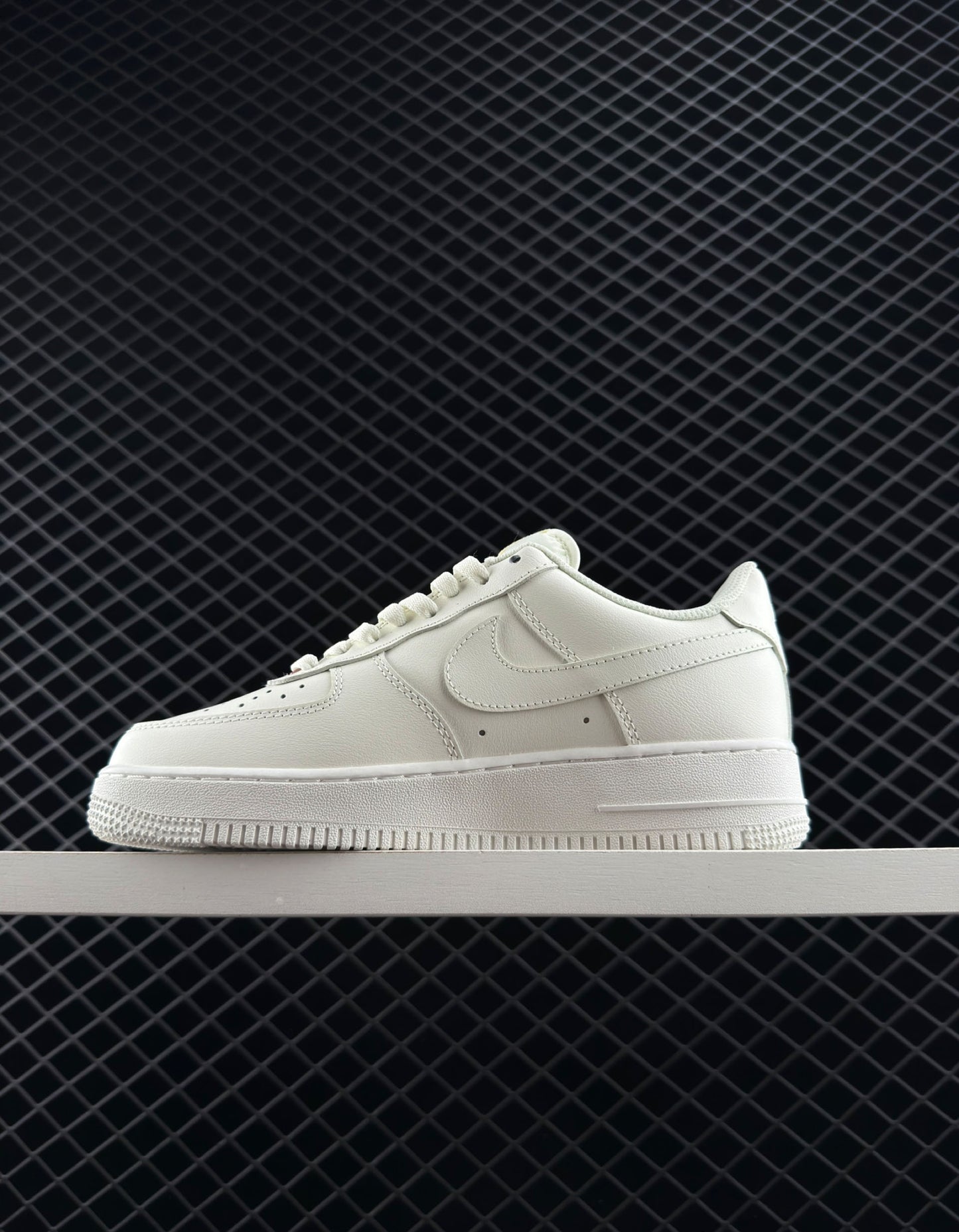 Nike Low-top Versatile Thick-soled Height-enhancing Casual Sports Shoes