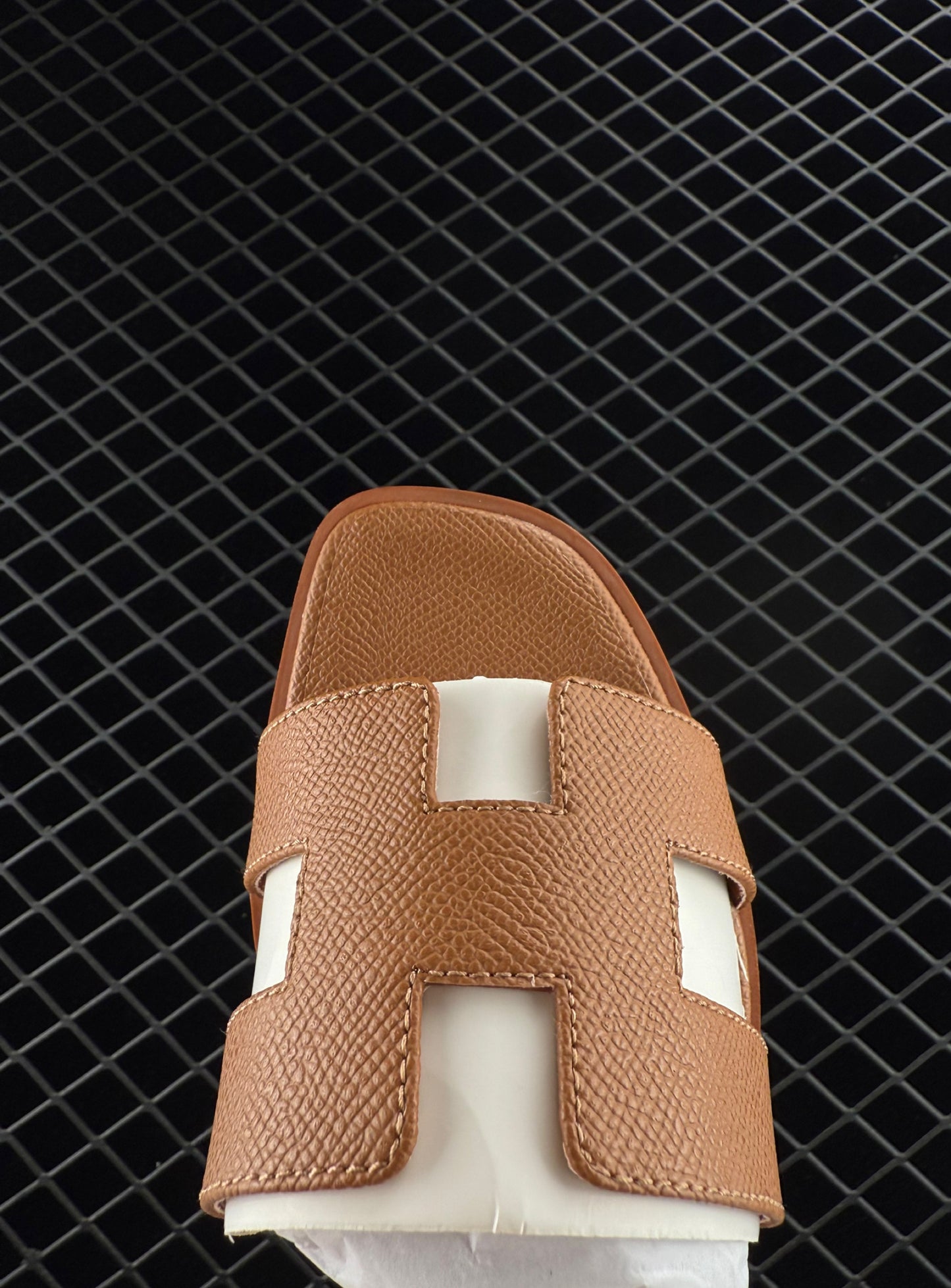 Hermes Vacation Home Essentials Flat Slippers with Large Soles