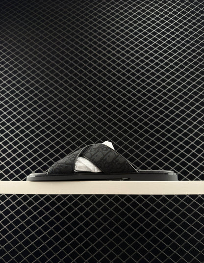 Dior Men's Cross-Bottom Slippers