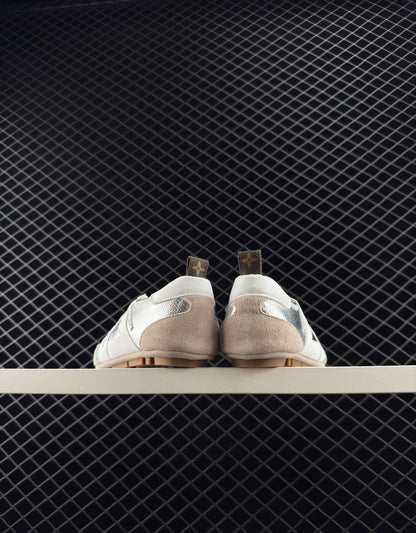 Louis Vuitton sheepskin round toe lace-up ballet style women's low-top casual shoes