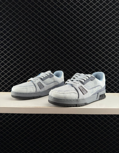 Louis Vuitton Low-top Lace-up Sneakers