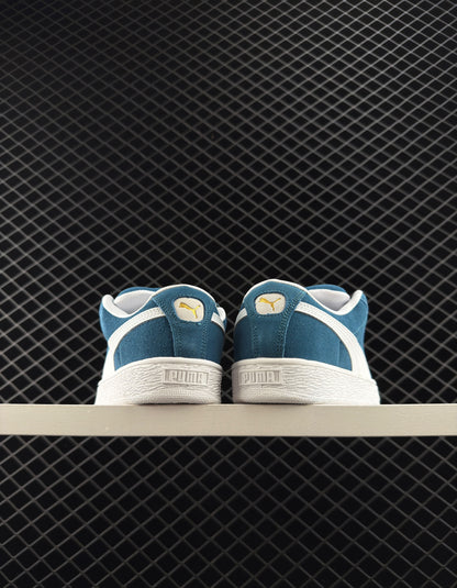 Puma Classic Color Flat Sneakers