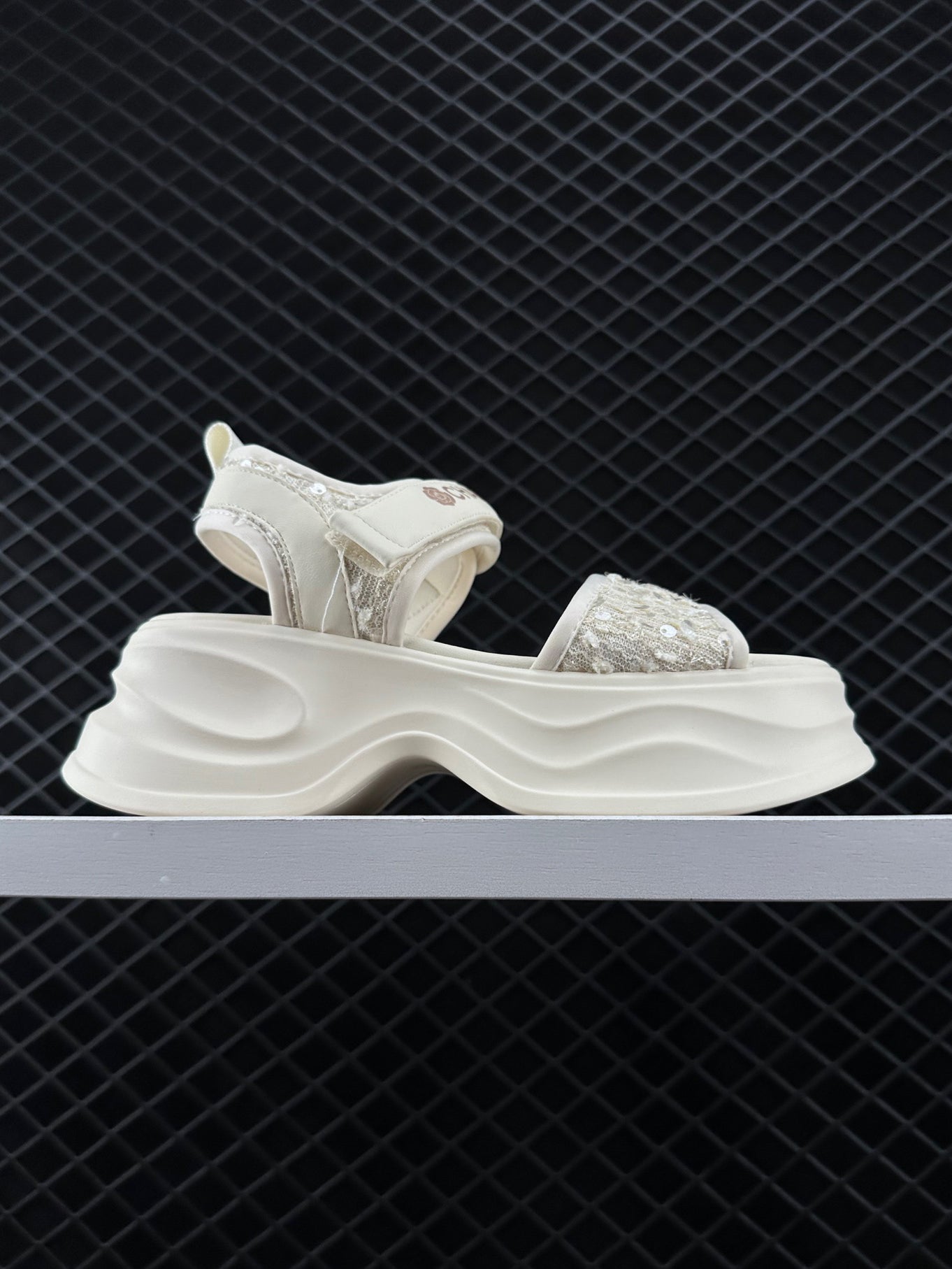 Chanel CC Calfskin Logo Sneaker Women's Versatile Casual Shoes