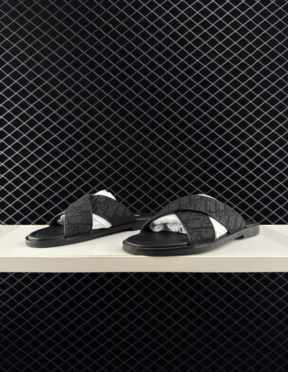 Dior Men's Cross-Bottom Slippers