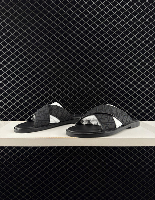 Dior Men's Cross-Bottom Slippers