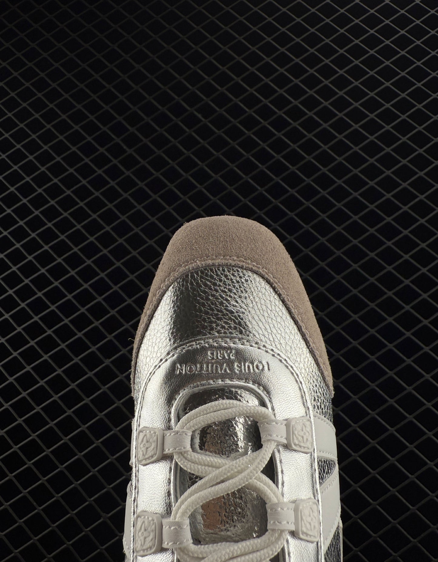 Louis Vuitton sheepskin round toe lace-up ballet style women's low-top casual shoes