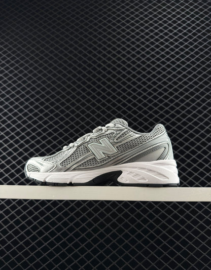 New Balance Trendy Breathable Retro Sneakers