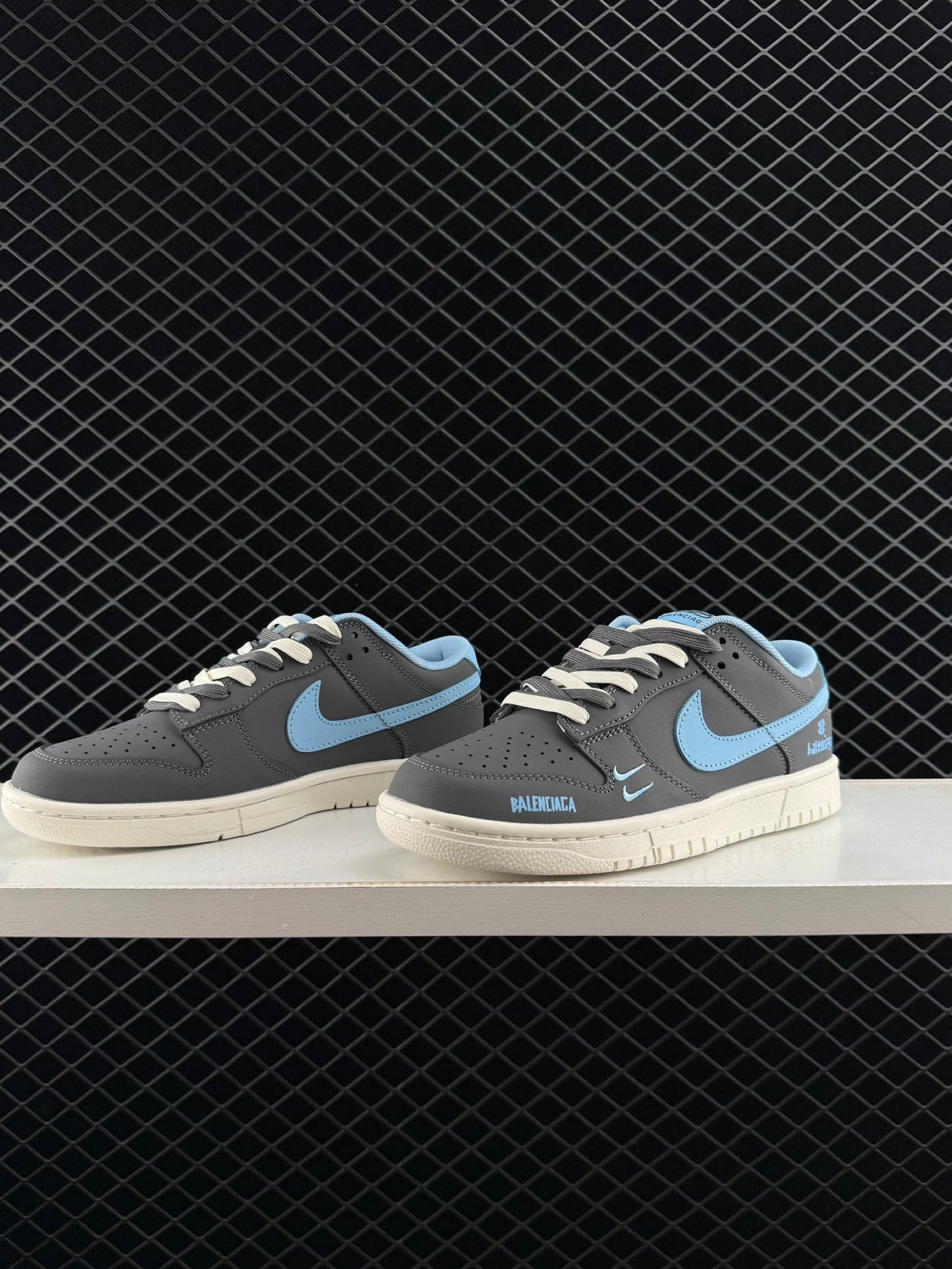 Balenciaga & Nike Collaborated Style Low Top Casual Sneakers