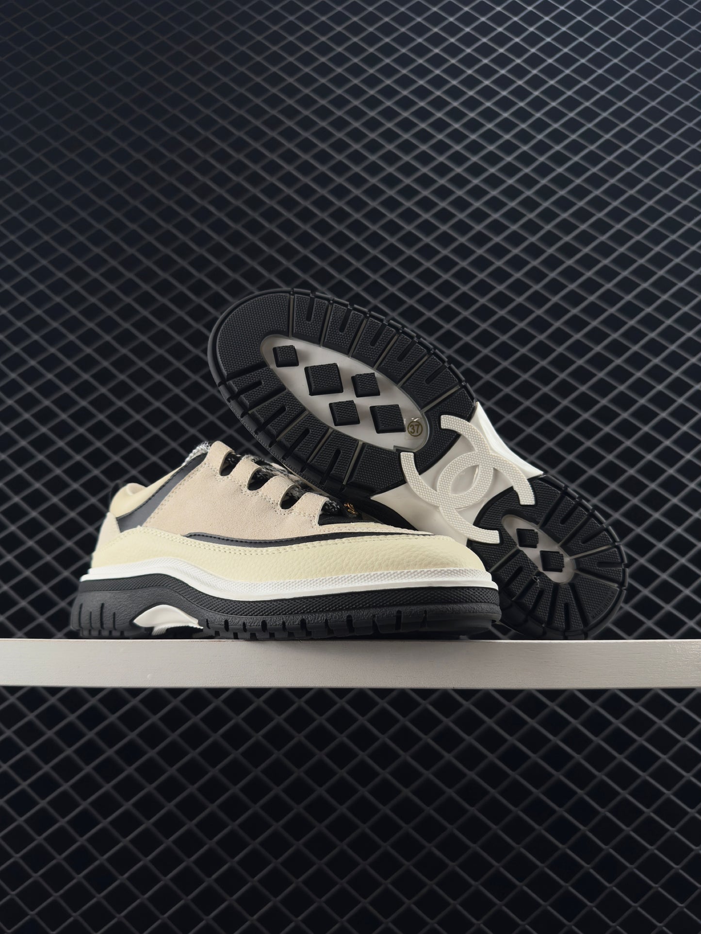 Chanel Low Top Lace-up Flat Life Casual Shoes