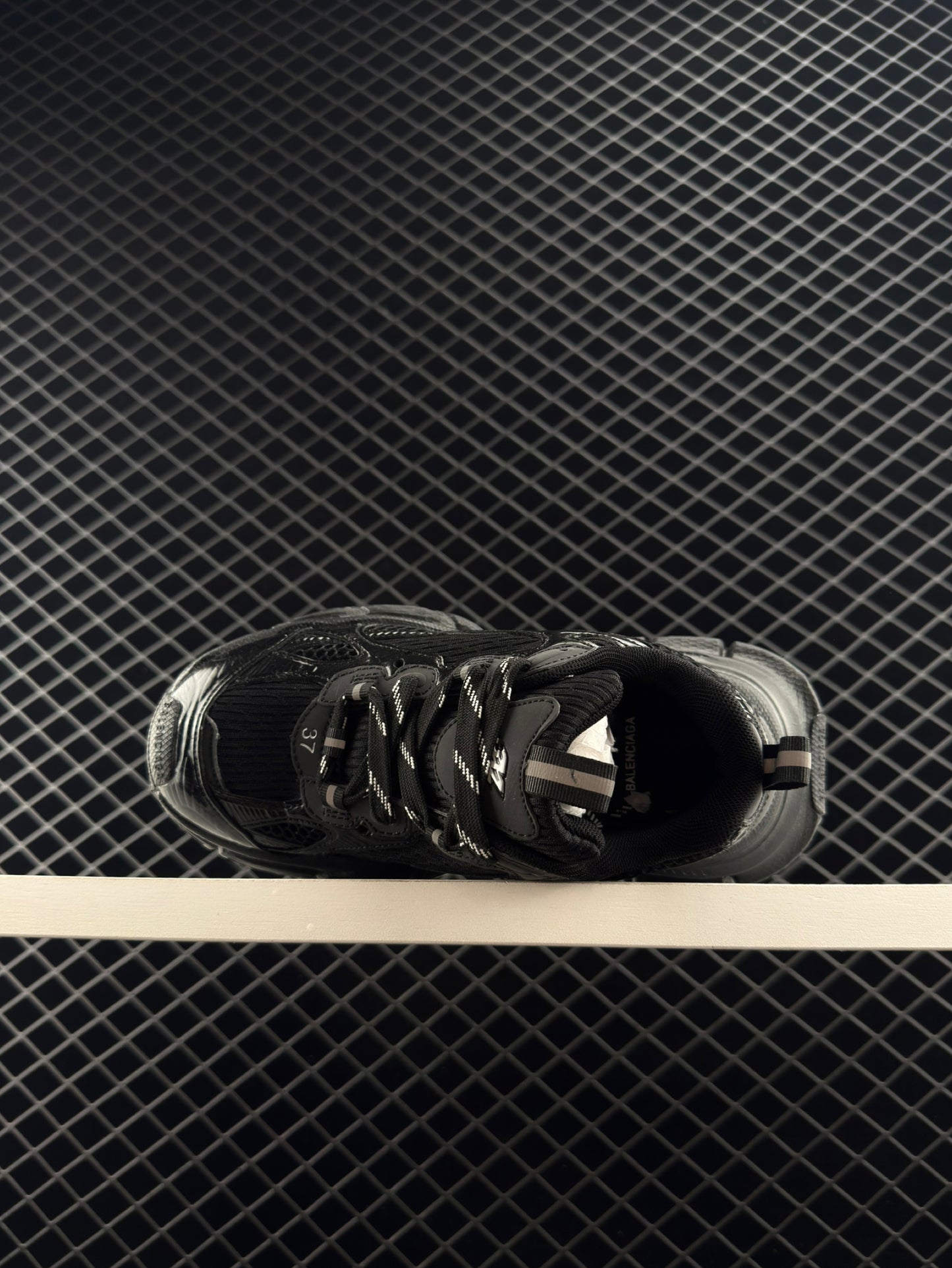 Balenciaga Retro Clunky Sneaker