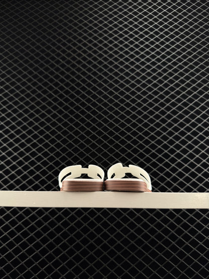 Hermes White Vacation Home Essentials Flat Slippers with Large Soles