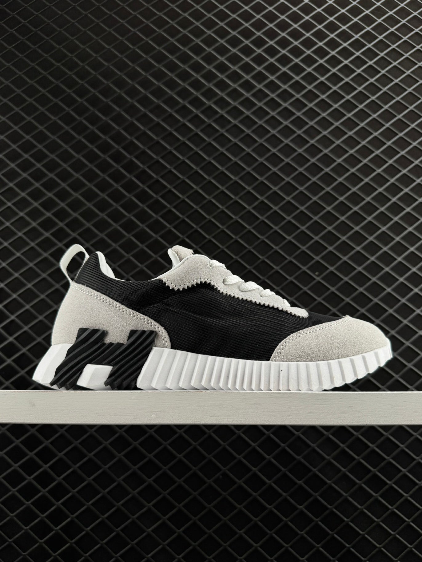 Hermes Bouncing Mesh Lace-up Round Toed Low-Top Life Casual Shoes