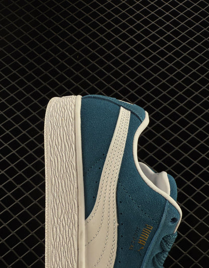 Puma Classic Color Flat Sneakers