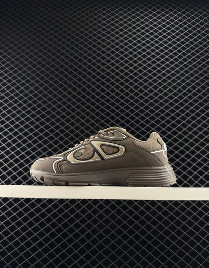 Dior Exaggerated And Trendy Futuristic Dad Shoes