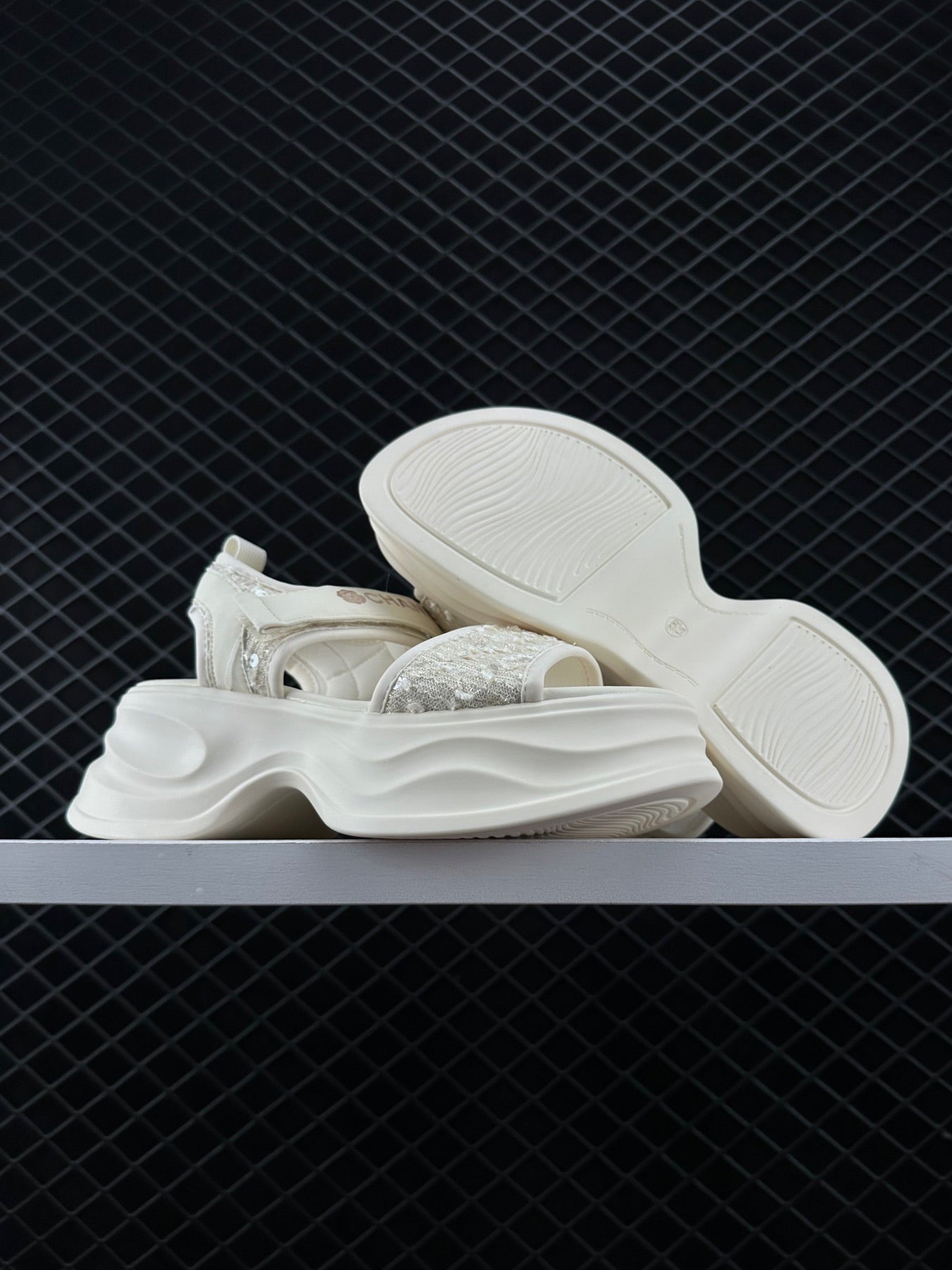 Chanel CC Calfskin Logo Sneaker Women's Versatile Casual Shoes