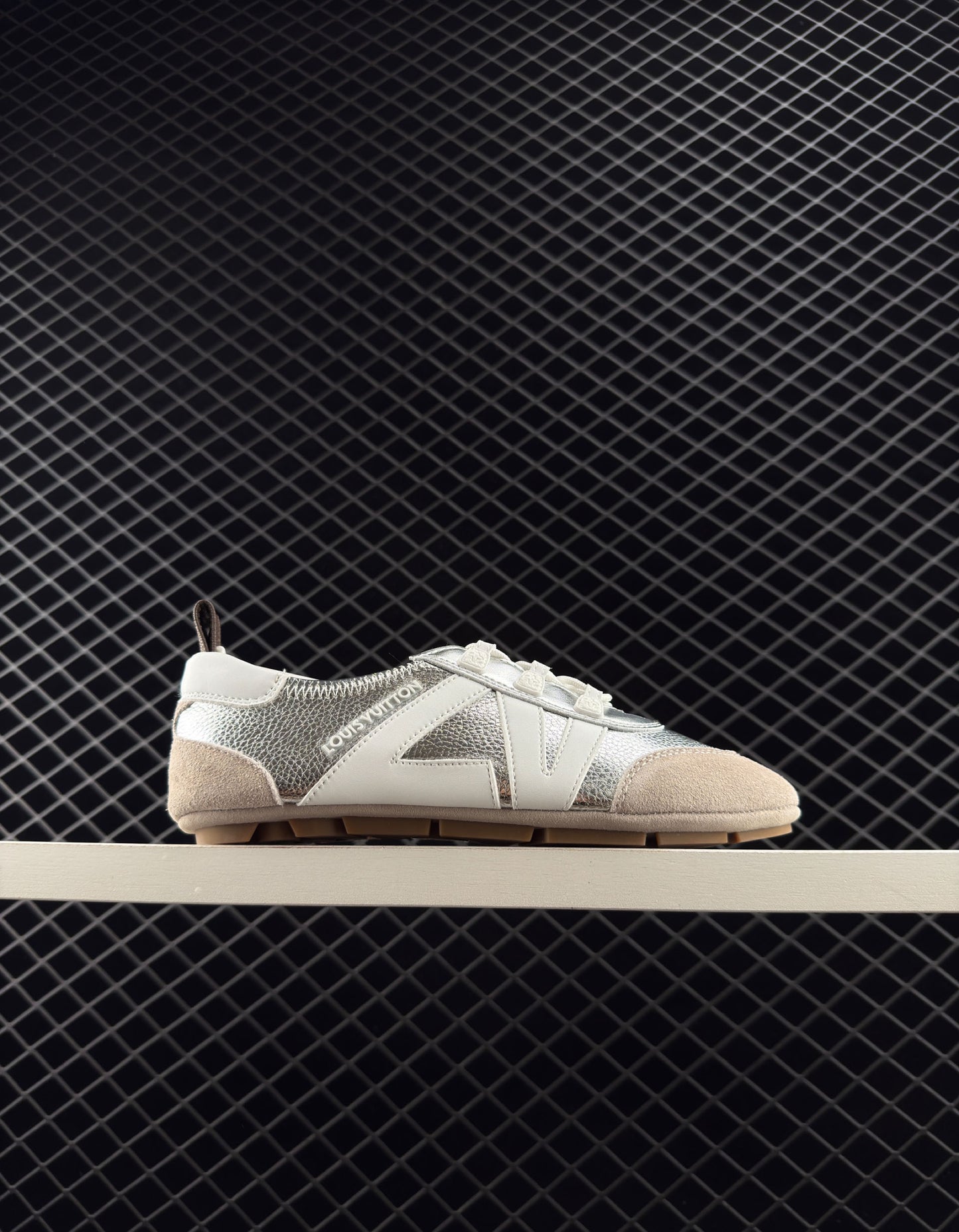 Louis Vuitton sheepskin round toe lace-up ballet style women's low-top casual shoes