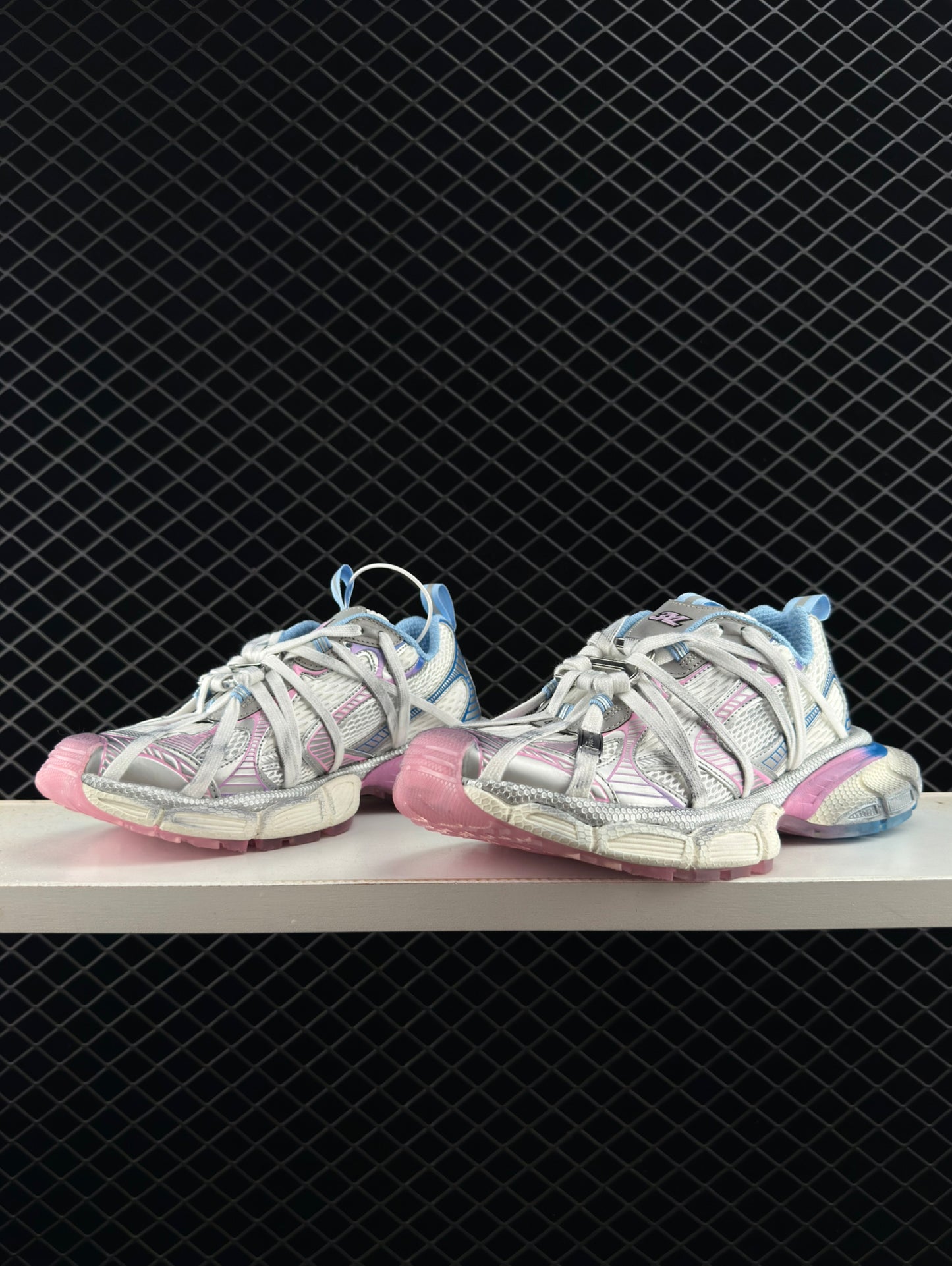 Balenciaga Low-Top Retro Clunky Sneakers