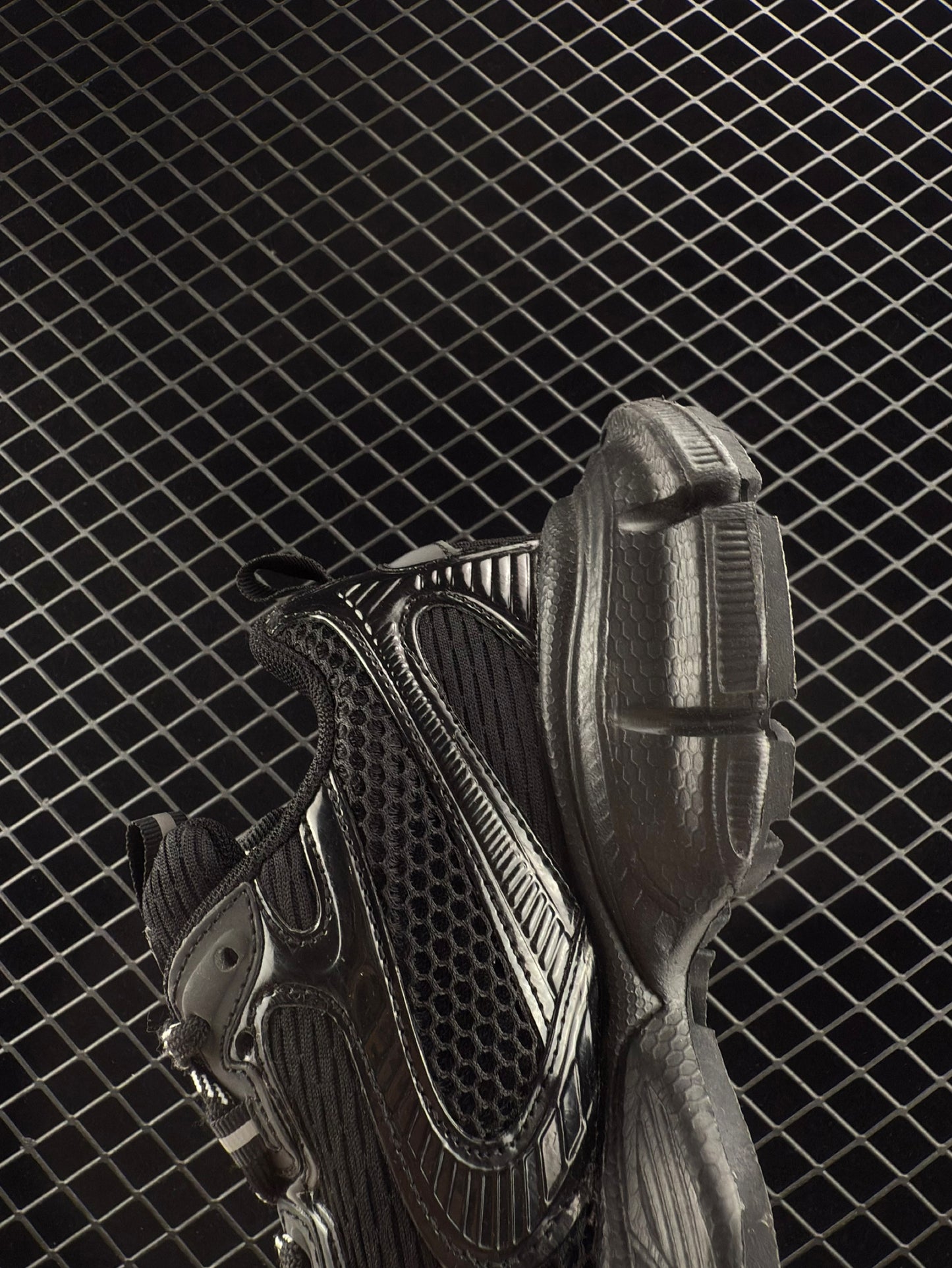 Balenciaga Retro Clunky Sneaker