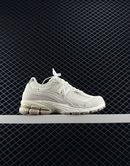 New Balance Off-White Casual Sneakers