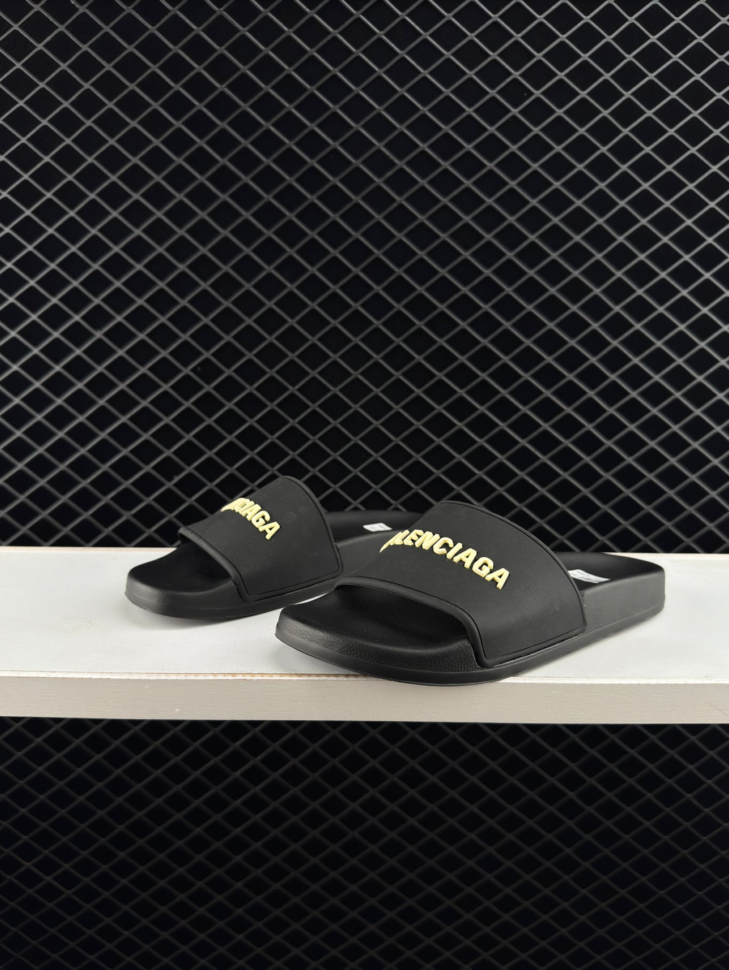 Balenciaga Slipper Sandals Flip Flops