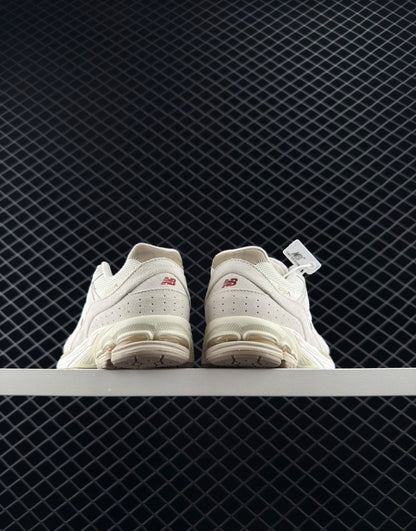 New Balance Off-White Casual Sneakers