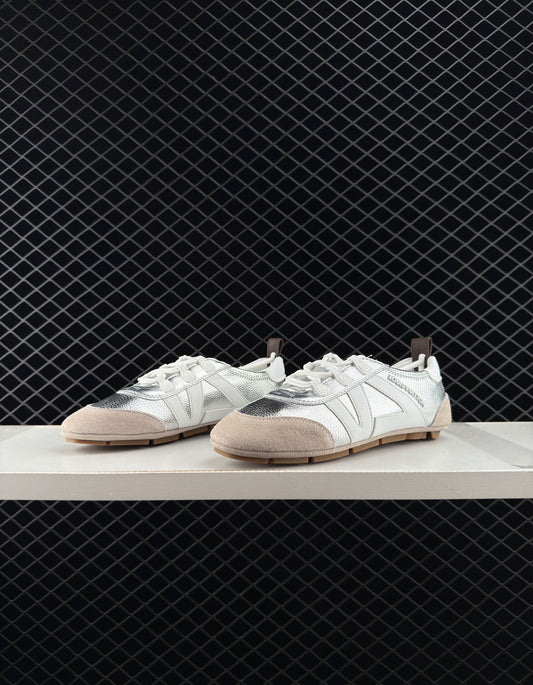 Louis Vuitton sheepskin round toe lace-up ballet style women's low-top casual shoes