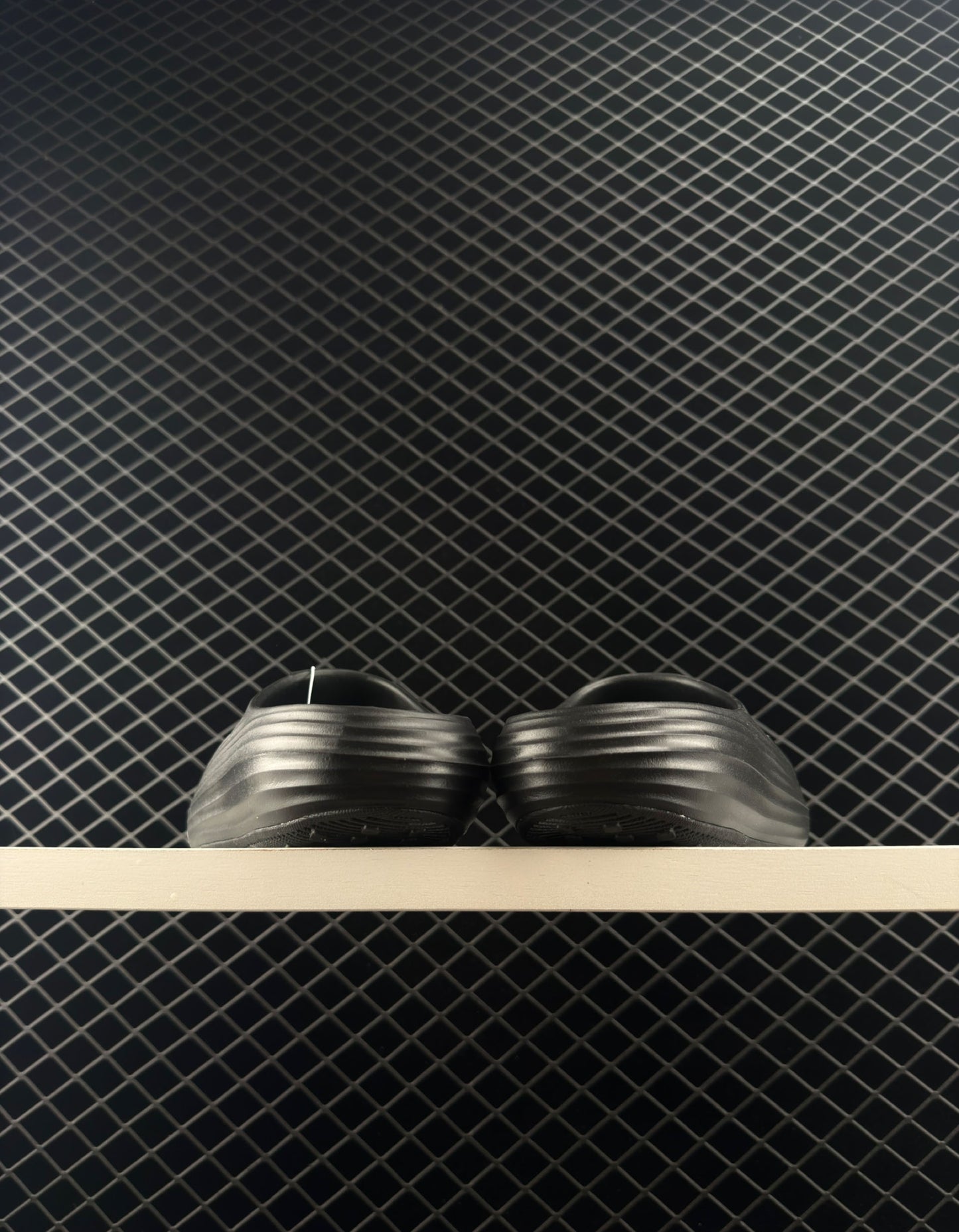 Nike Simple And Comfortable Hole Shoes