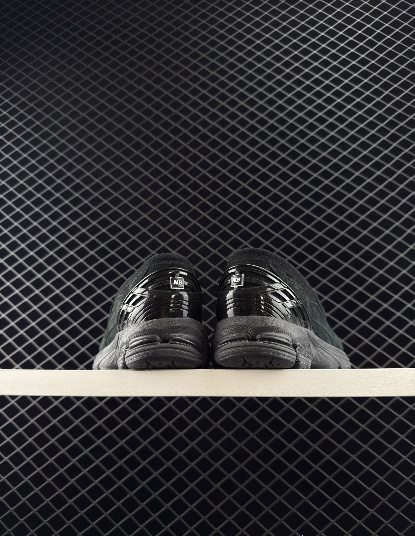 New Balance Dad Style All Black Casual Sneakers