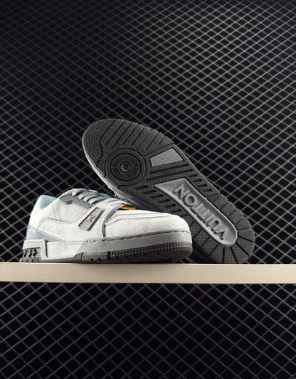 Louis Vuitton Low-top Lace-up Sneakers