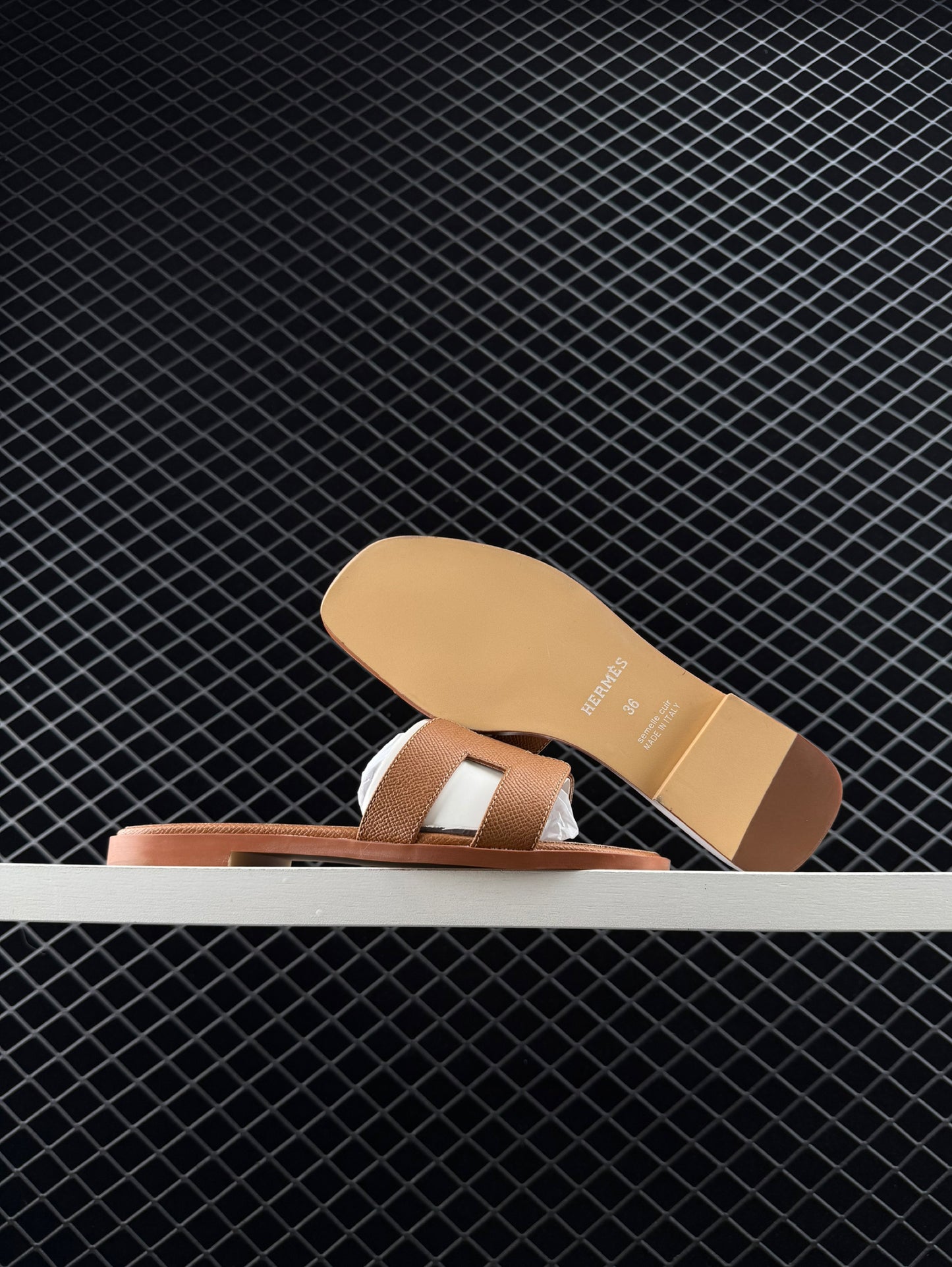 Hermes Vacation Home Essentials Flat Slippers with Large Soles