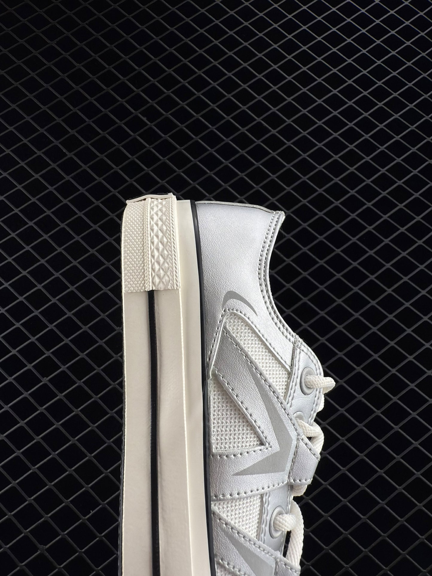 Converse Silver White Trendy Low Top Casual Skate Shoes