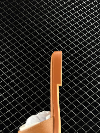 Hermes Vacation Home Essentials Flat Slippers with Large Soles