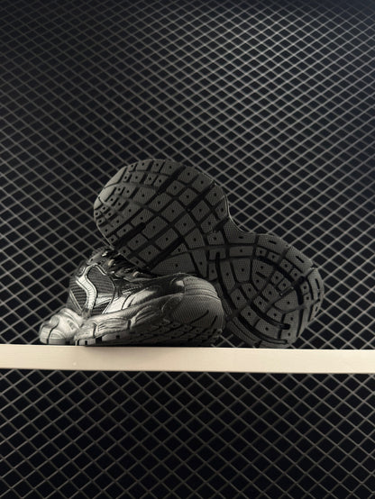 Balenciaga Retro Clunky Sneaker