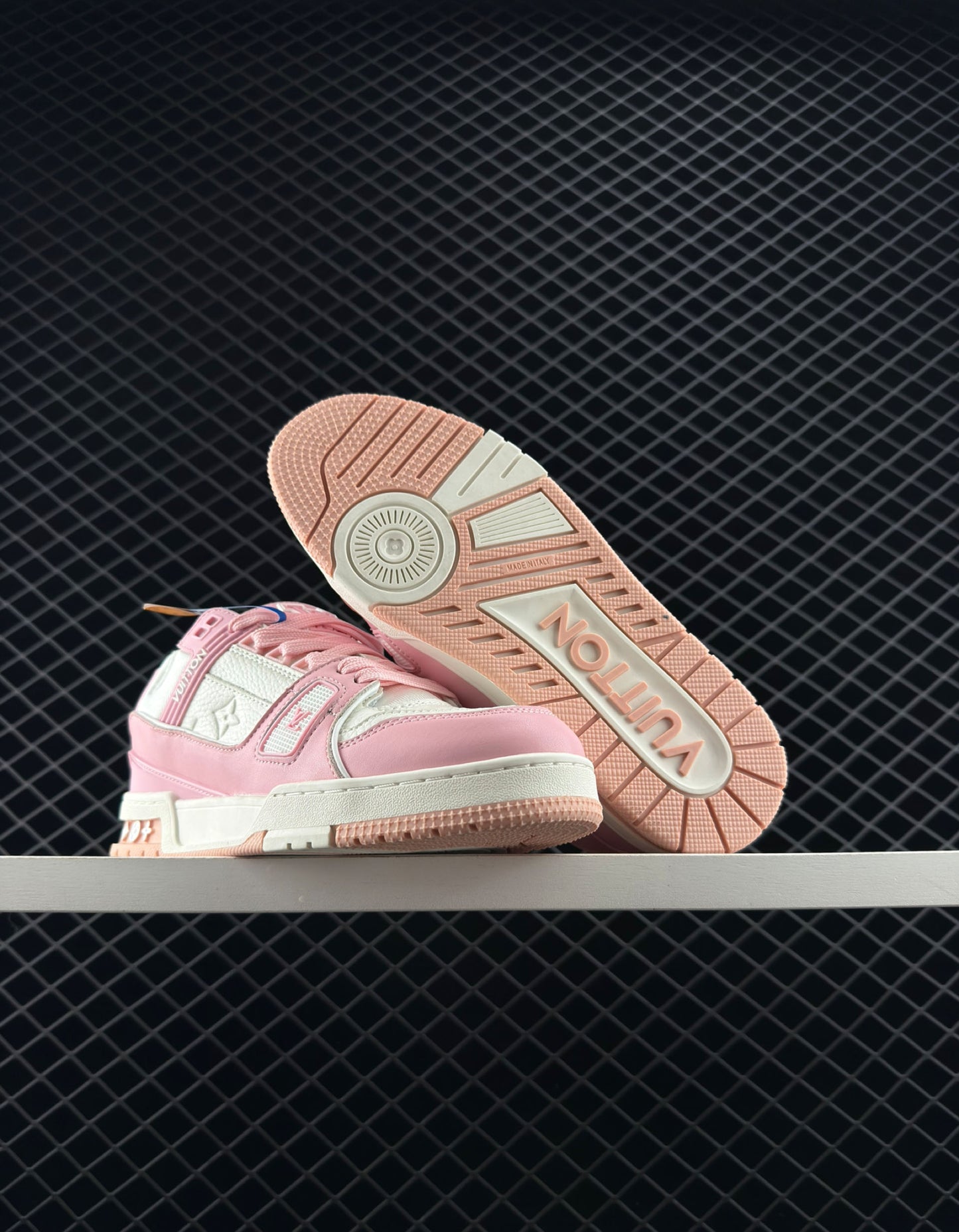 Louis Vuitton Low-top Lace-up Casual Sports Sneakers Type: Men's and Women's Shoes